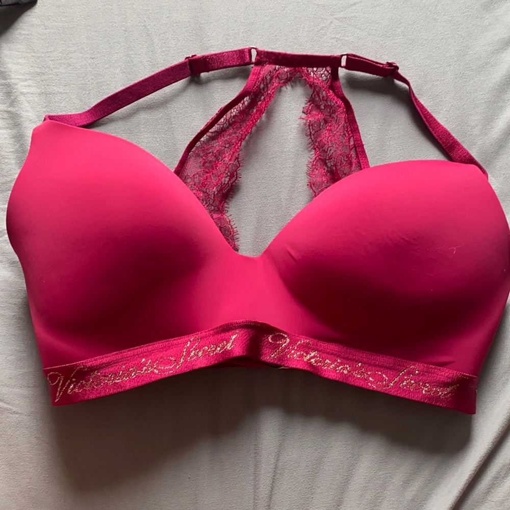 34D lightly lined bra